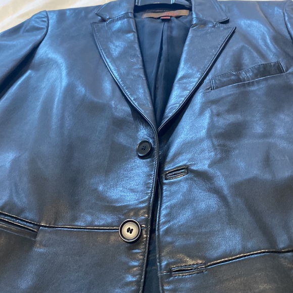 Vintage Danier Italian Leather Jacket - Picture 2 of 7